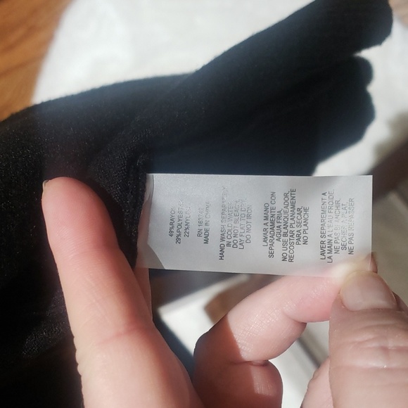 Nwt Aaeda black cardigan with white flowers - Picture 9 of 9